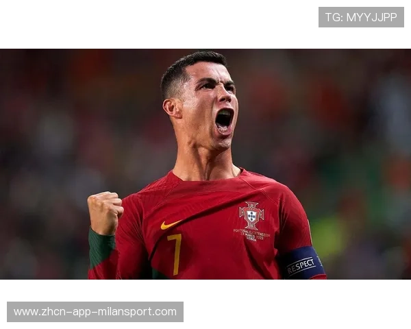 C罗无解进球拉满热度：足球场上的传奇永不落幕