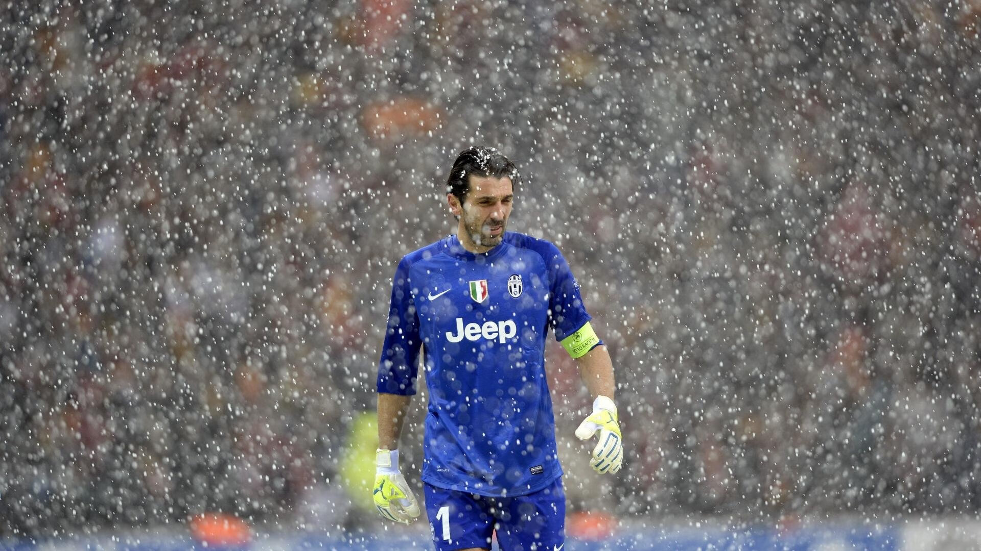 意甲球队基于数据分析调整中场组织策略实践，意甲中场球员排名