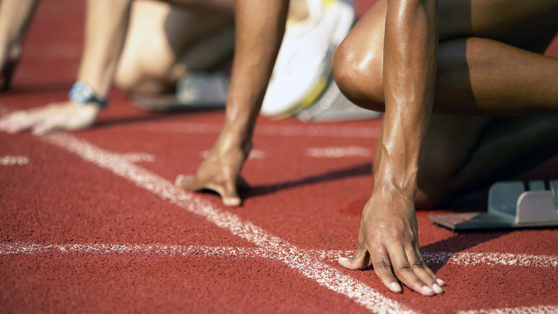 球员体能下降后是否应减缓比赛节奏，球员体能训练